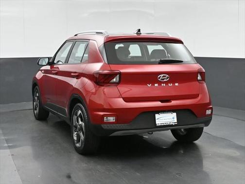 2022 Hyundai VENUE Limited