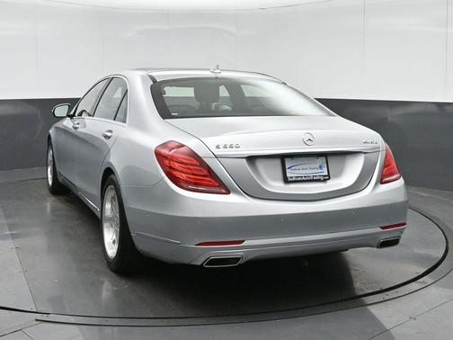 Diamond Silver Metallic 2016 Mercedes-Benz S-Class 4MATIC