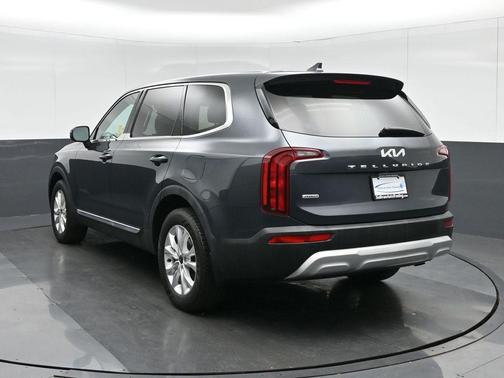 2022 Kia Telluride LX