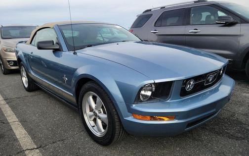2008 Ford Mustang Premium