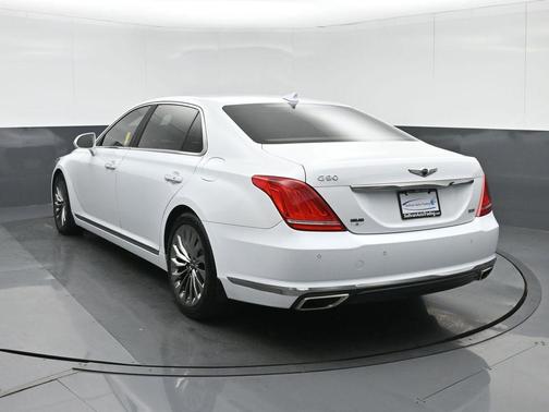 2017 Genesis G90 Premium