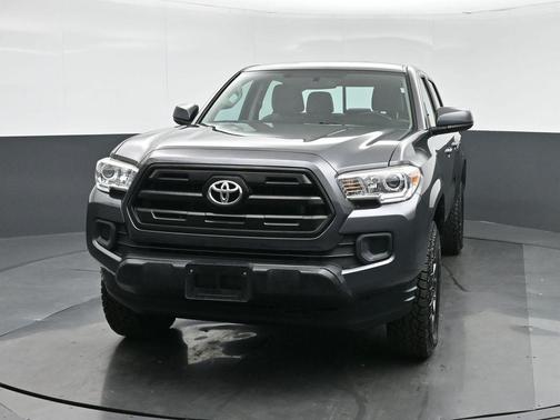 2016 Toyota Tacoma SR