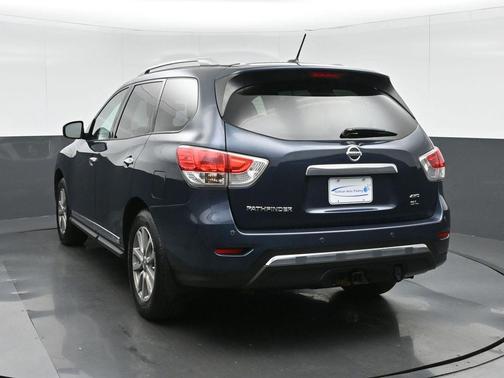 2015 Nissan Pathfinder SL