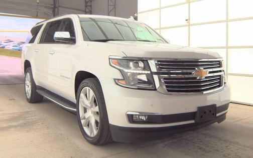 Iridescent Pearl Tricoat 2017 Chevrolet Suburban Premier