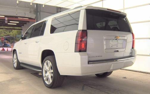 Iridescent Pearl Tricoat 2017 Chevrolet Suburban Premier