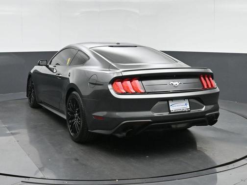 2018 Ford Mustang EcoBoost