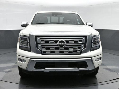 2023 Nissan Titan Platinum Reserve