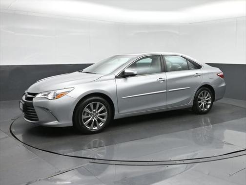 2016 Toyota Camry XLE