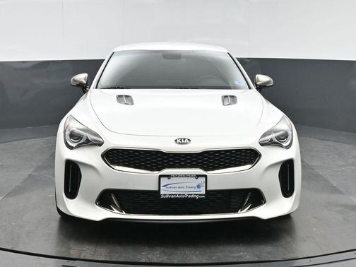 2021 Kia Stinger GT-Line