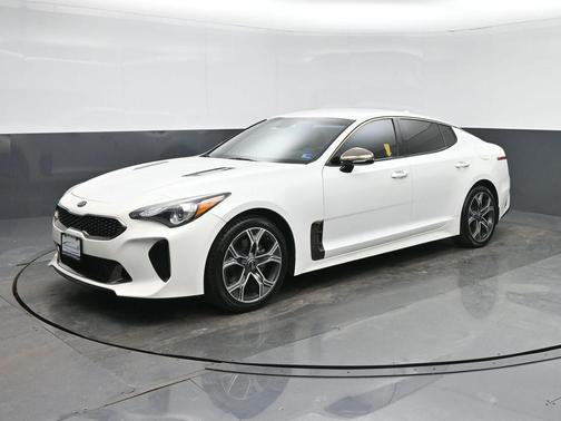 2021 Kia Stinger GT-Line