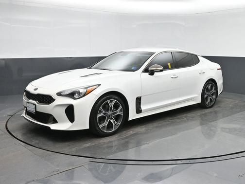 2021 Kia Stinger GT-Line