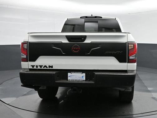 2023 Nissan Titan PRO-4X