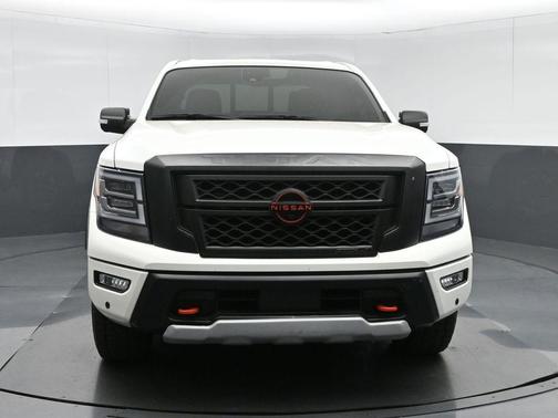 2023 Nissan Titan PRO-4X