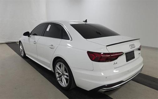 2023 Audi A4 45 S line Premium Plus