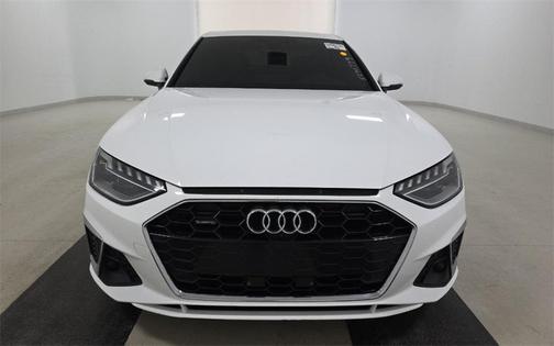 2023 Audi A4 45 S line Premium Plus