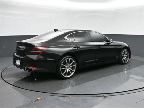 2022 Genesis G70 3.3T RWD