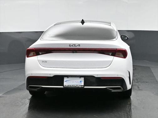 2024 Kia K5 EX