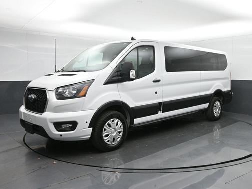 2024 Ford Transit-350 XLT