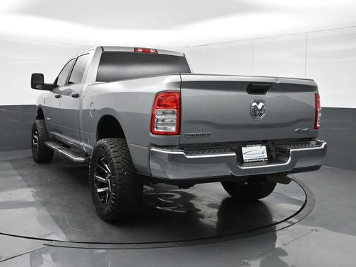 2023 RAM 2500 Big Horn Crew Cab 4x4 6'4' Box