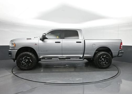 2023 RAM 2500 Big Horn Crew Cab 4x4 6'4' Box