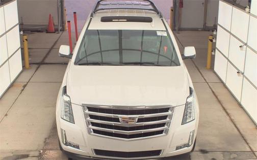 2018 Cadillac Escalade ESV Luxury