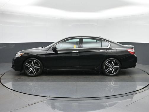 Crystal Black Pearl 2016 Honda Accord Touring