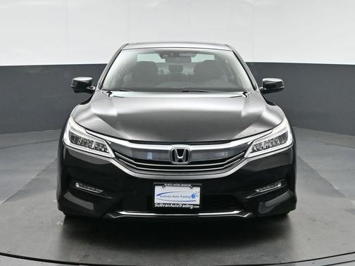 Crystal Black Pearl 2016 Honda Accord Touring