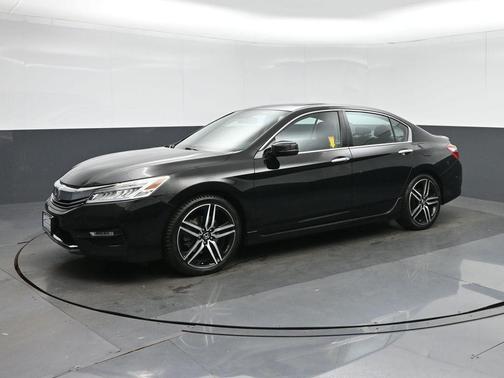 Crystal Black Pearl 2016 Honda Accord Touring