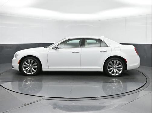 2019 Chrysler 300 Limited