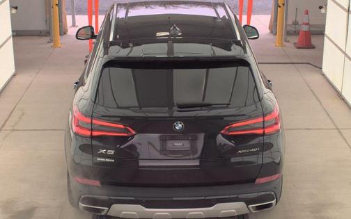 Black Sapphire Metallic 2020 BMW X5 xDrive40i