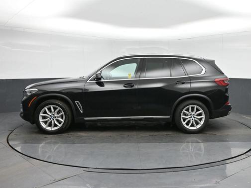 Black Sapphire Metallic 2020 BMW X5 xDrive40i