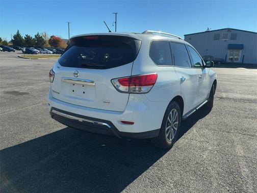 2015 Nissan Pathfinder S