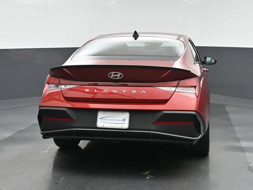Ultimate Red 2025 Hyundai ELANTRA SEL Sport