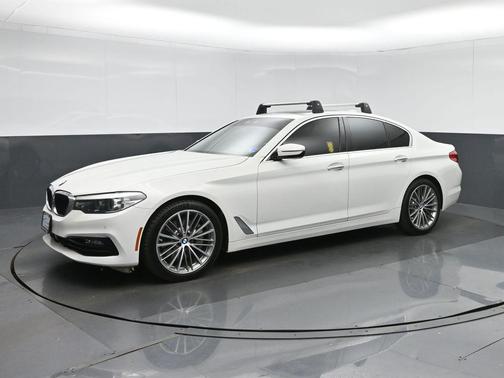 Alpine White 2018 BMW 540 xDrive