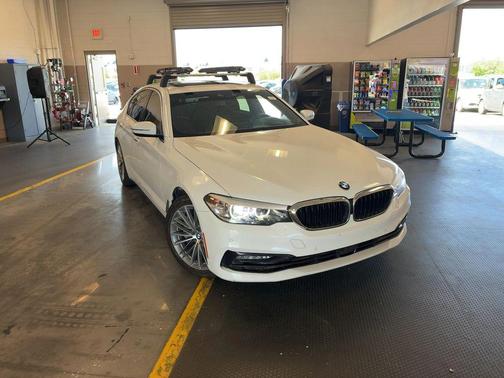 Alpine White 2018 BMW 540 xDrive