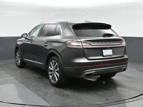 2019 Lincoln Nautilus Select