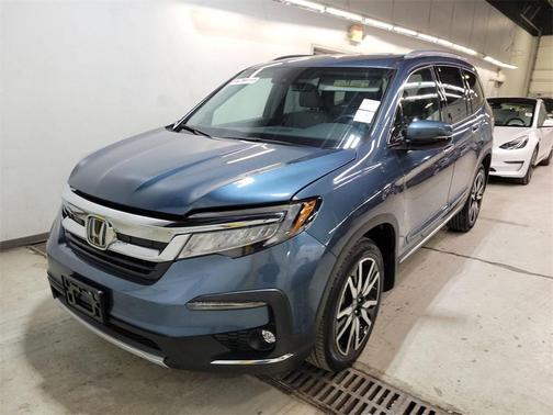 2021 Honda Pilot Touring 8-Passenger