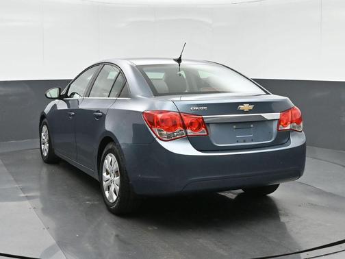 2012 Chevrolet Cruze LS
