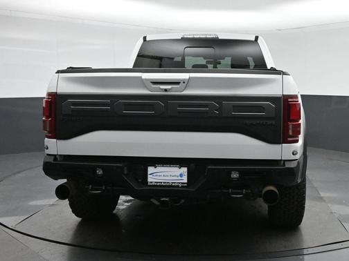 Oxford White 2020 Ford F-150 Raptor