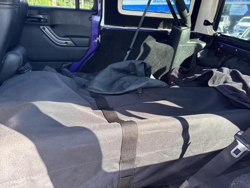 2018 Jeep Wrangler JK Unlimited Altitude