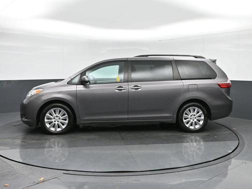 2015 Toyota Sienna XLE Premium