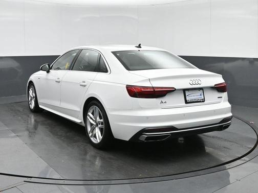 2023 Audi A4 45 S line Premium Plus
