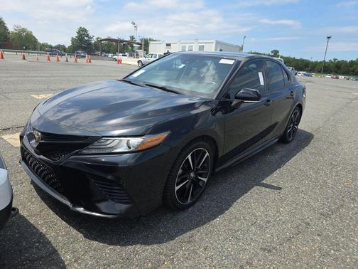 Midnight Black Metallic 2019 Toyota Camry XSE