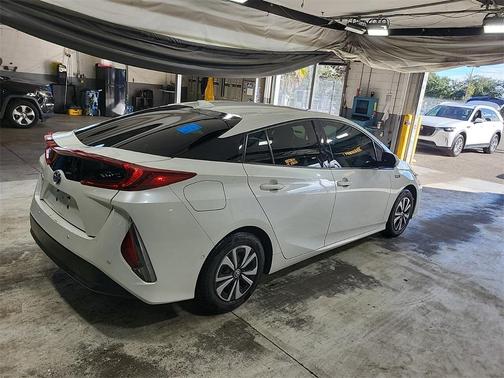 2017 Toyota Prius Prime Advanced