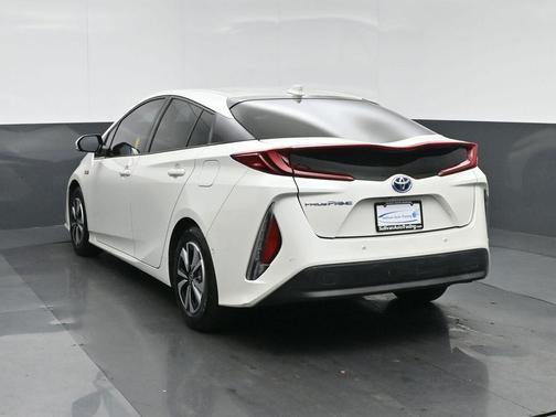 2017 Toyota Prius Prime Advanced