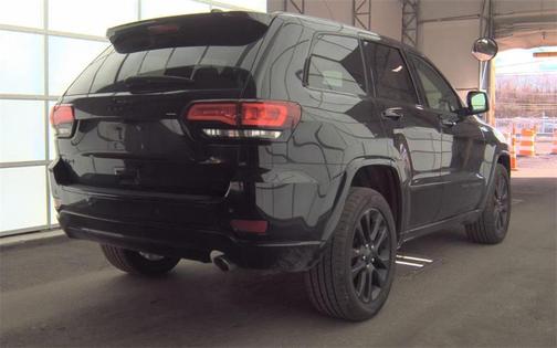 2017 Jeep Grand Cherokee Altitude