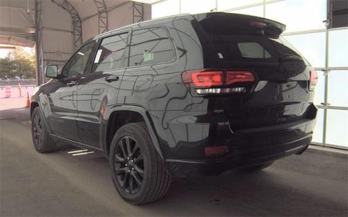 2017 Jeep Grand Cherokee Altitude