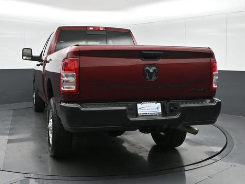 2023 RAM 2500 Tradesman Crew Cab 4x4 6'4' Box