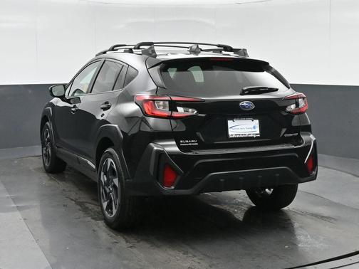 Crystal Black Silica 2024 Subaru Crosstrek Limited