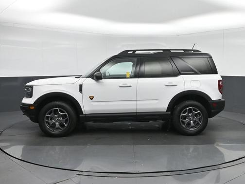 Oxford White 2022 Ford Bronco Sport Badlands